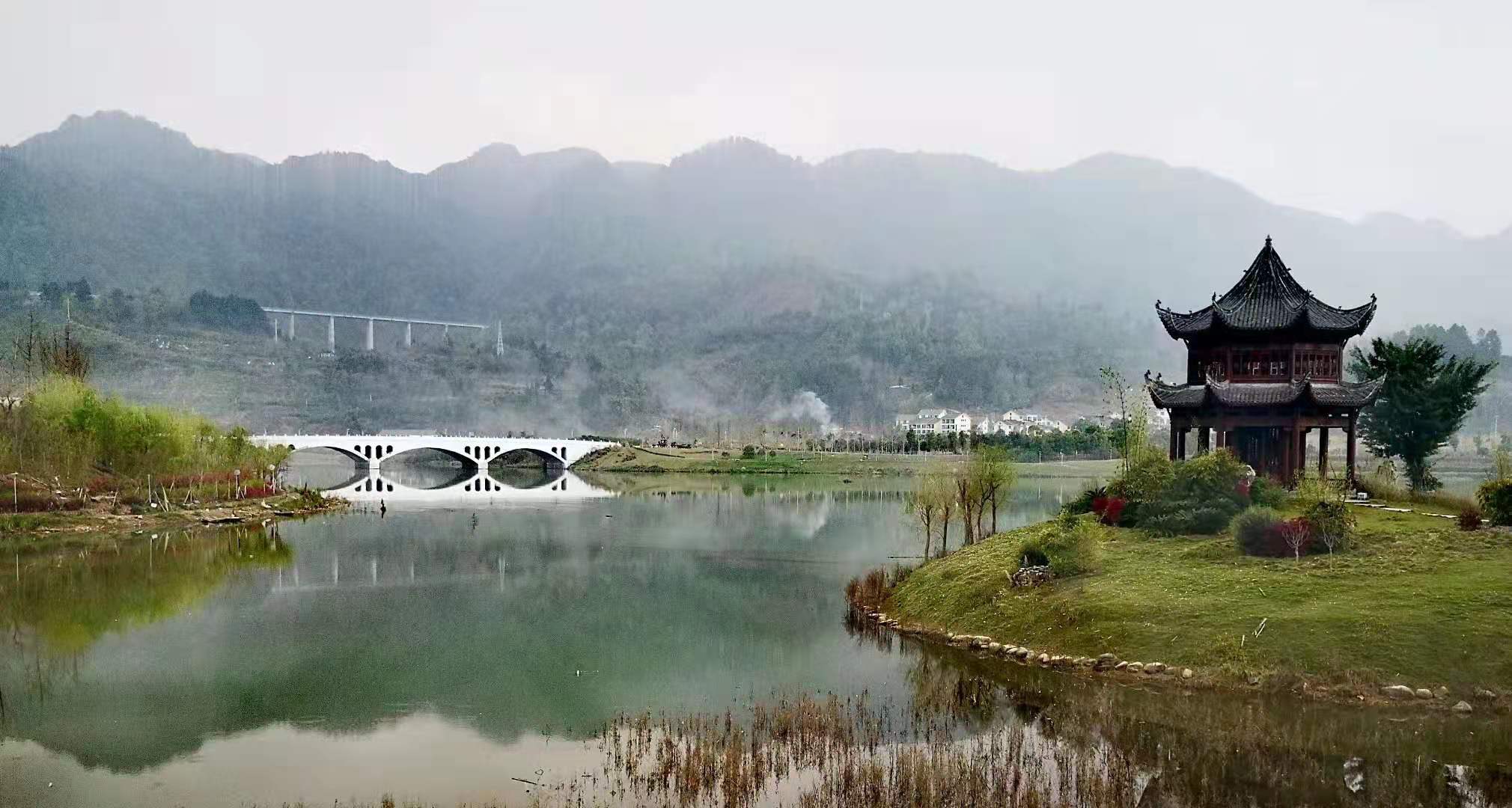 荔波月亮湖湿地公园图片