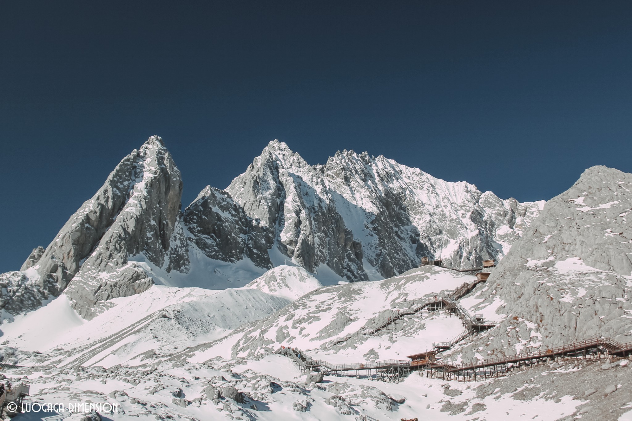 自驾滇藏云南段,守望梅里雪山新年日出!