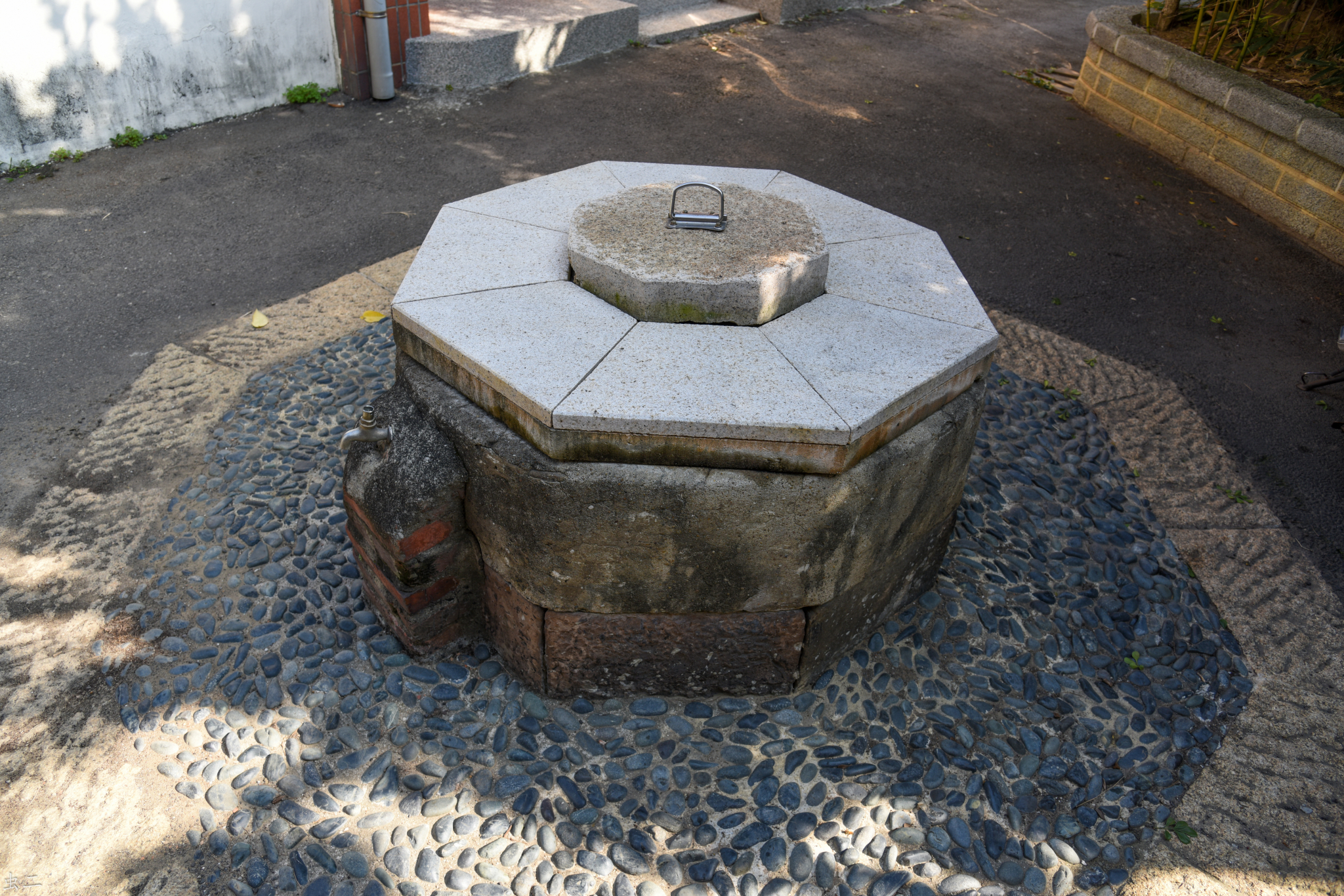 新竹巡司埔八角井 (台灣新竹市)