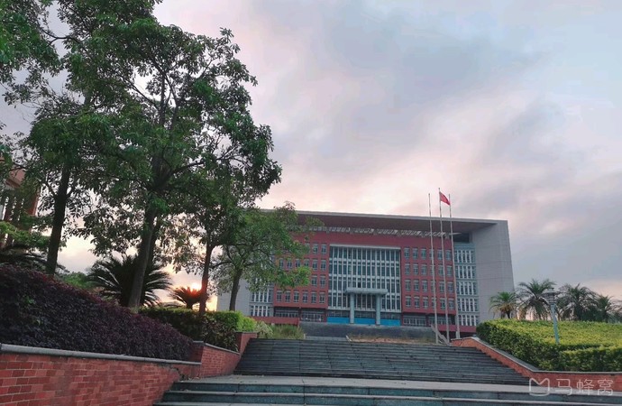 广东理工职业学院中山校区旅游图片,广东理工职业学院中山校区自助游