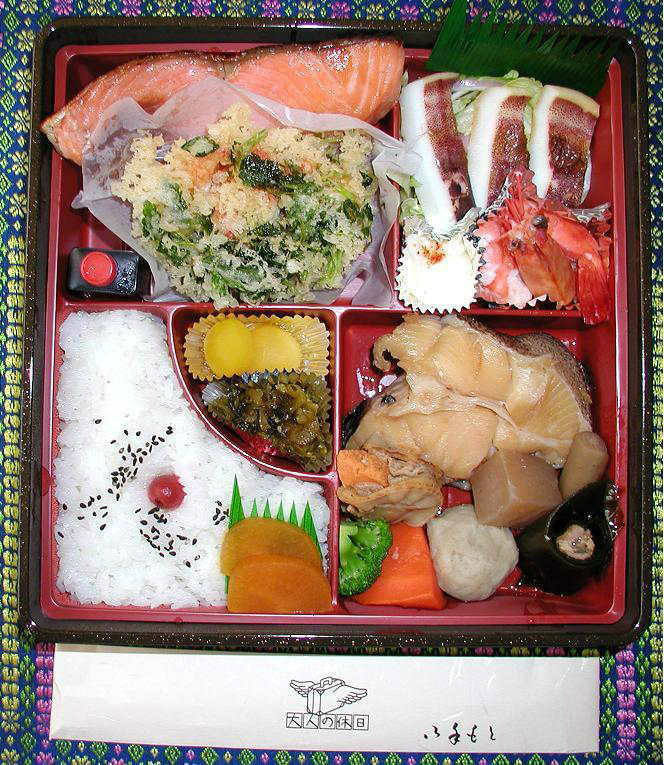 日本火车盒饭图片