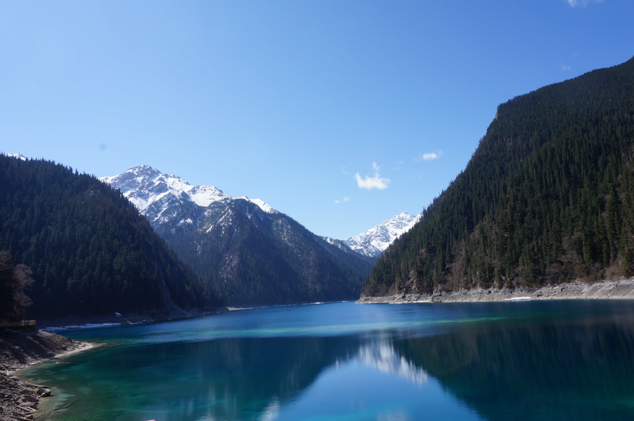 九寨沟旅行的心情说说(九寨沟旅行朋友圈发的说说)
