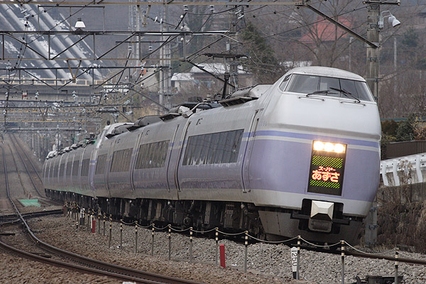 除了从成田机场或羽田机场到东京圈的机场专线和东京圈内的所有线路以