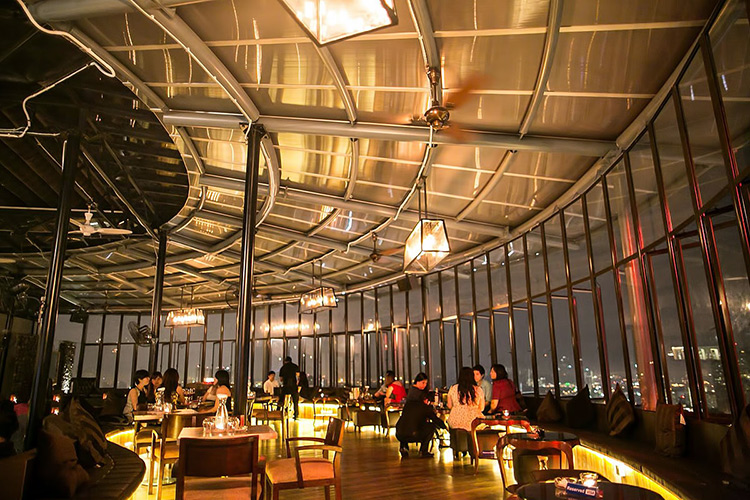 龟山电视塔旋转餐厅图片
