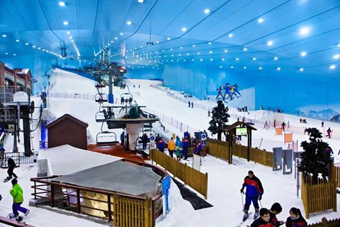 迪拜室内滑雪场滑雪门票 Ski Dubai 全球最大室内滑雪场 可选滑雪两小时 雪上公园全票 世界第三长室内滑雪道 马蜂窝自由行 马蜂窝自由行